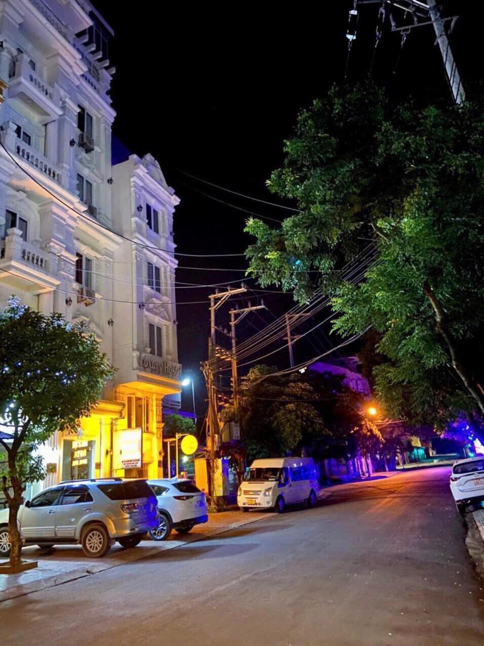 Royal Hotel Ha Giang Exterior photo