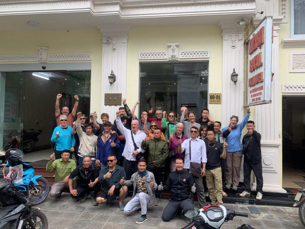 Royal Hotel Ha Giang Exterior photo
